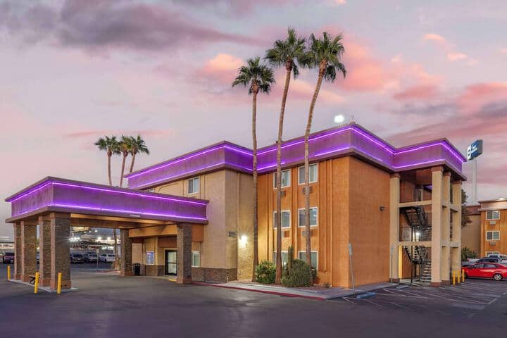 Hotel 43 of 43
